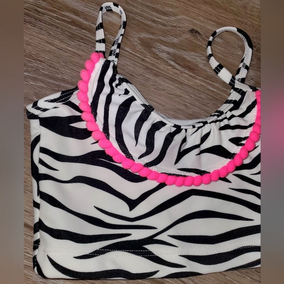 Baby's Koala Kids 2 pc. black/white/pink zebra print ruffled swimsuit 12-18 mos. - Picture 3 of 6